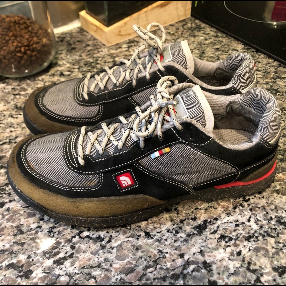 🌟The North Face Mountain Shoes🌟